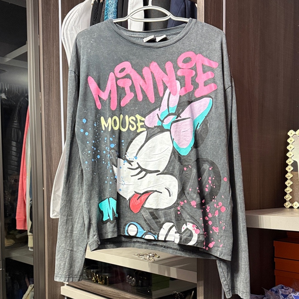 Disney Minnie Mouse Long Sleeve Gray Shirt